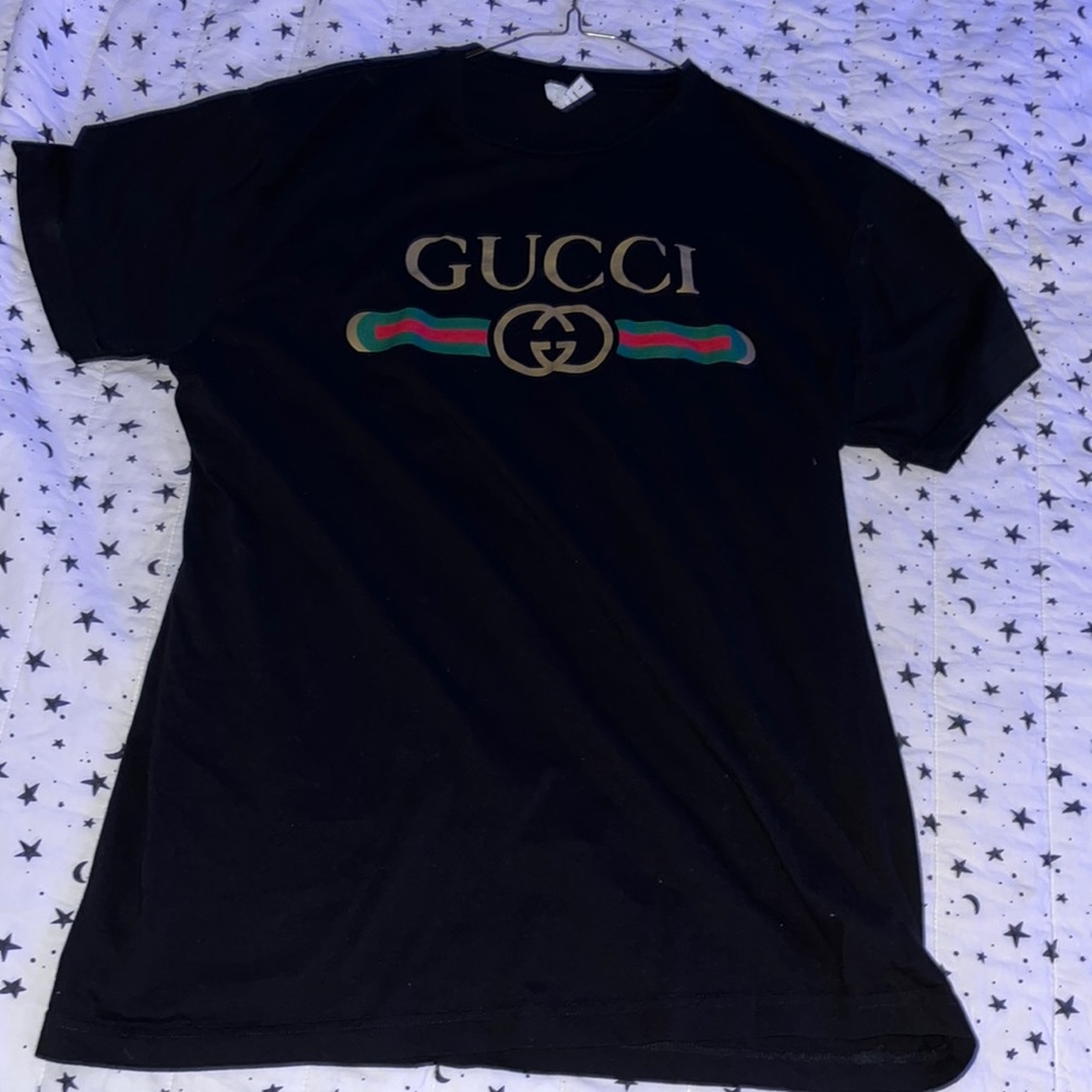 BRAND: Gucci